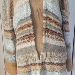 GIMMICKS by BUCKLE Mixed Print/Textures Cardigan, EUC, S (Roomy), SO GOOD!!💛